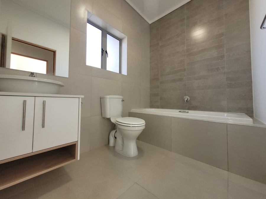 3 Bedroom Property for Sale in Mooikloof Country Estate Western Cape
